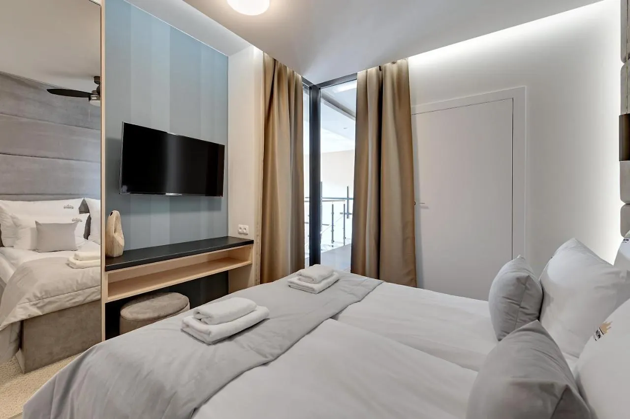 Waterlane Riverside - Spa, Pool, Gym & Parking By Downtown Apartments Danzig 0*,