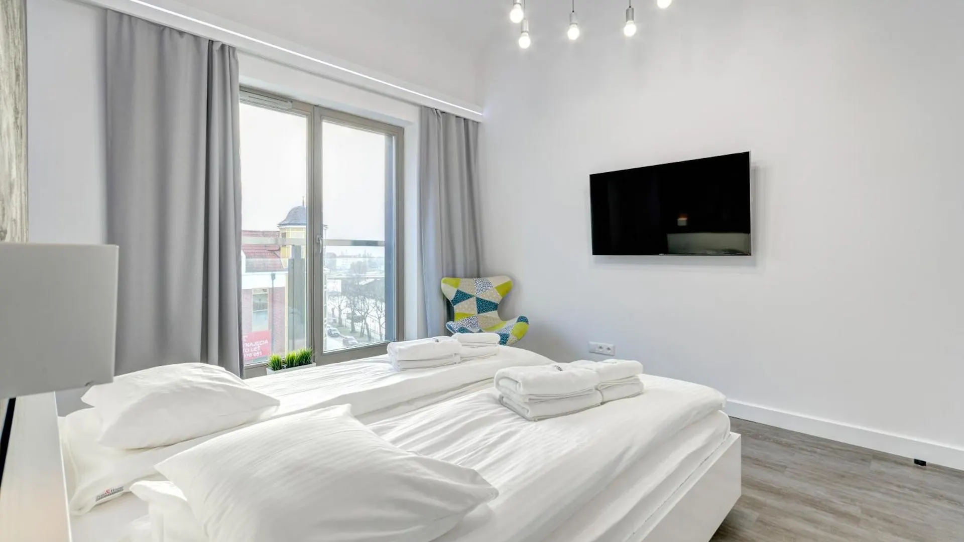 Waterlane Riverside - Spa, Pool, Gym & Parking By Downtown Apartments Danzig Polen