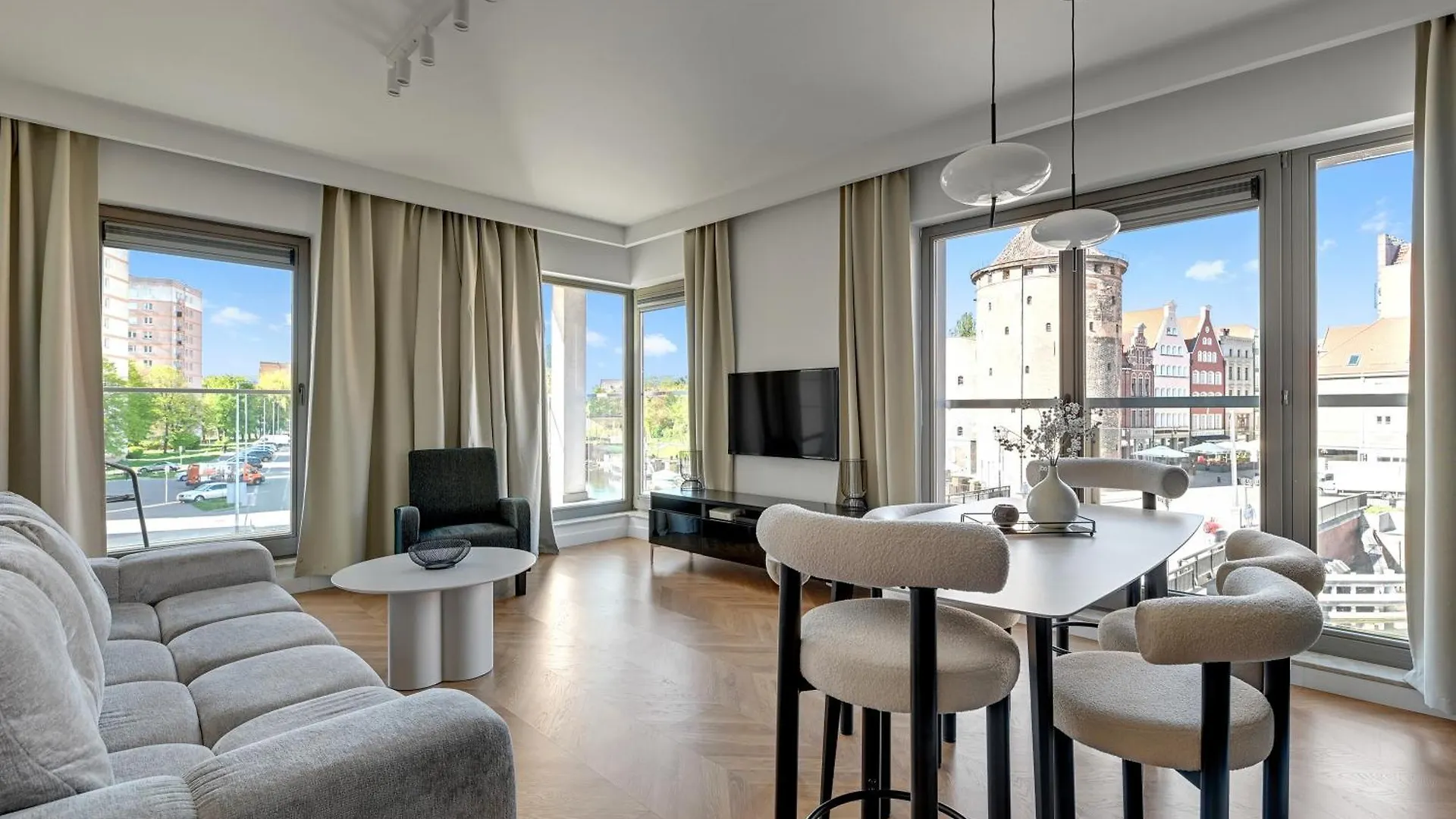 Waterlane Riverside - Spa, Pool, Gym & Parking By Downtown Apartments Danzig