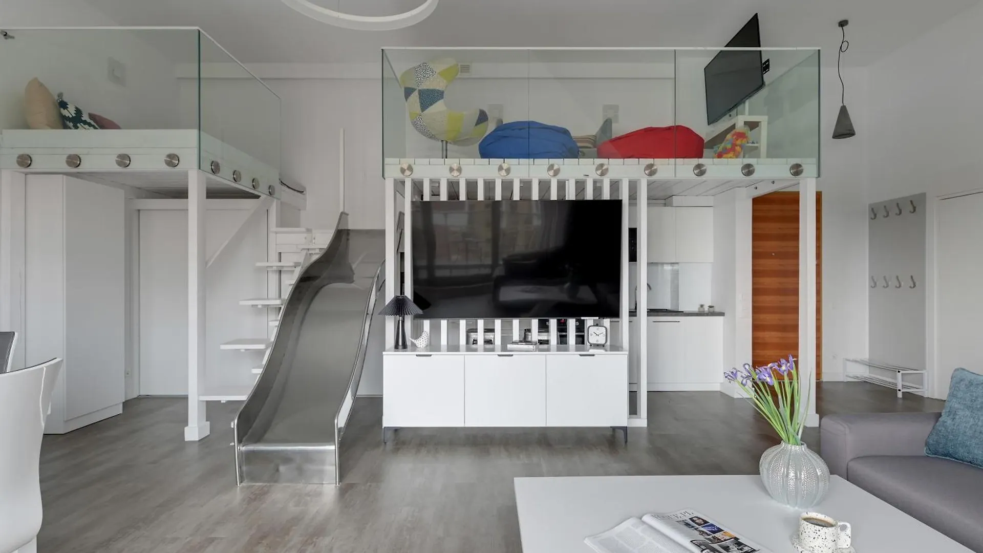 Waterlane Riverside - Spa, Pool, Gym & Parking By Downtown Apartments Gdansk Poland