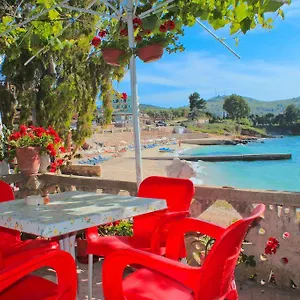 Mustafaraj , Ksamil Albanien
