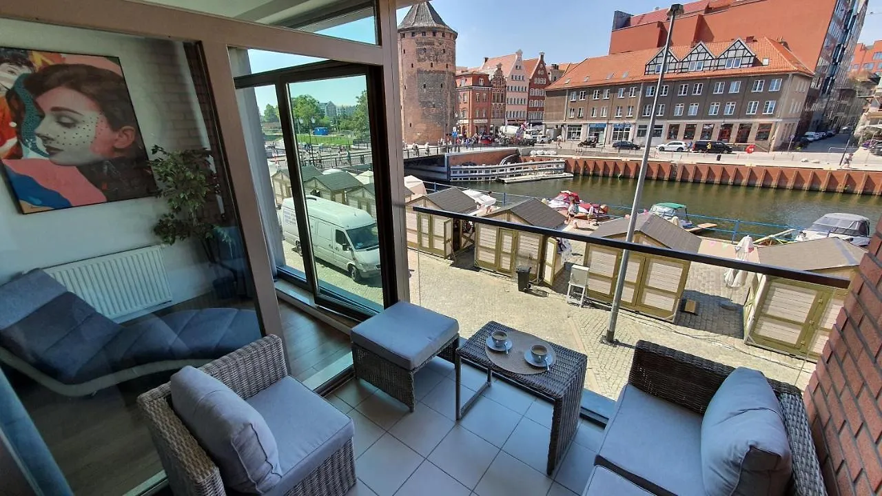 Waterlane Riverside - Spa, Pool, Gym & Parking By Downtown Apartments Gdansk