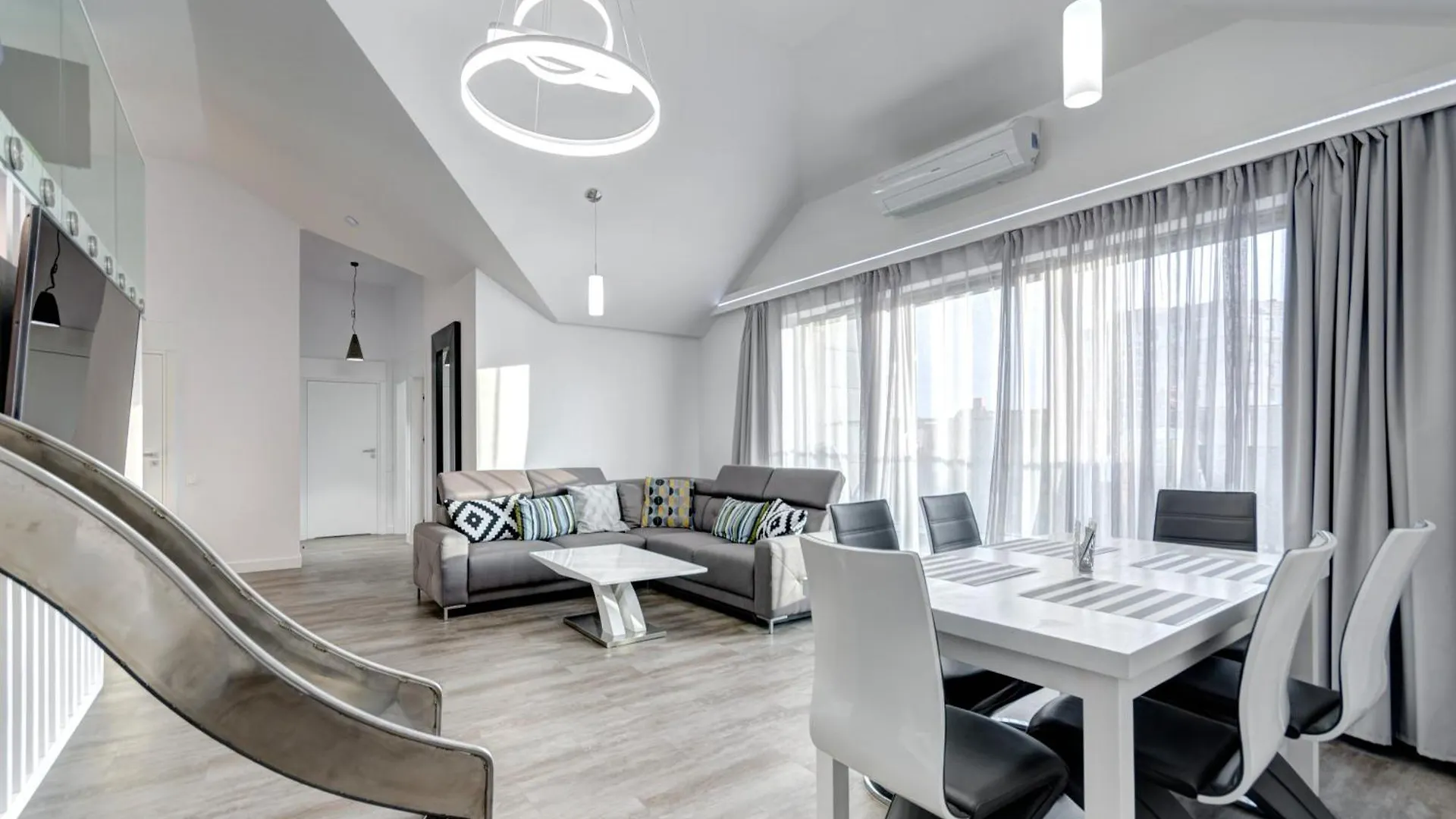 Waterlane Riverside - Spa, Pool, Gym & Parking By Downtown Apartments Gdańsk Pologne